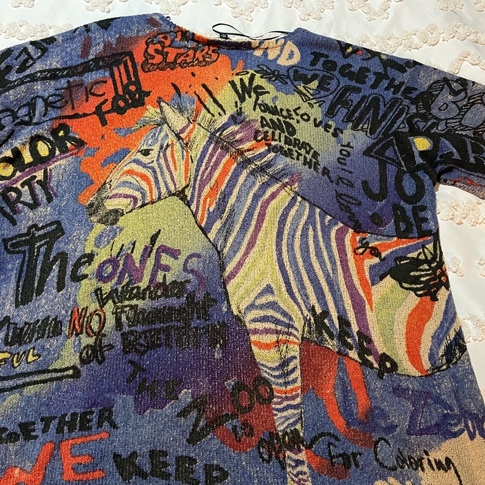 John Mark Multicolor Graphic Sweater - Picture 9 of 12